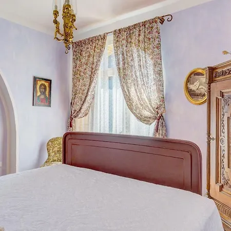 Apartment Le Stanze Di Ebe Lucignano