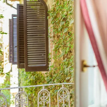 Apartment Le Stanze Di Ebe Lucignano