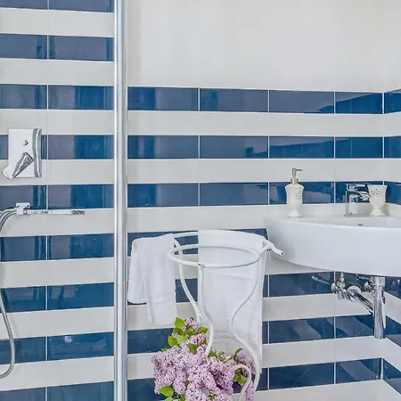 Le Stanze Di Ebe Lucignano