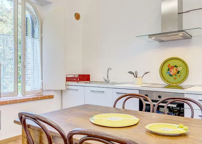 Le Stanze Di Ebe 루치냐노